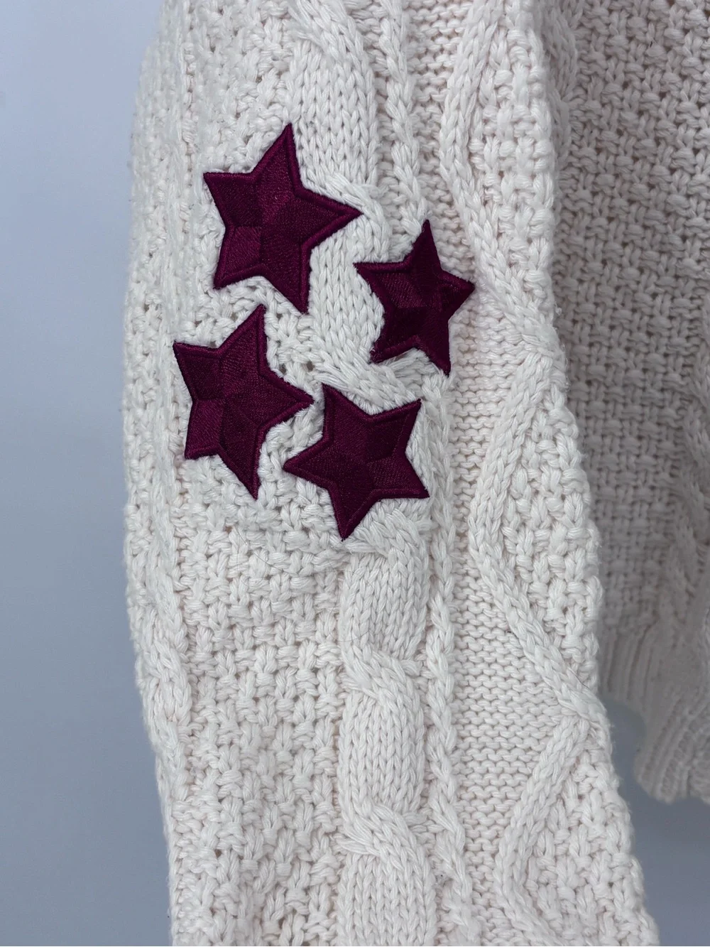 Taylor Swift Cream Cable Knit Button-Front Red star cardigan Med/ Large sweater - Picture 6 of 9